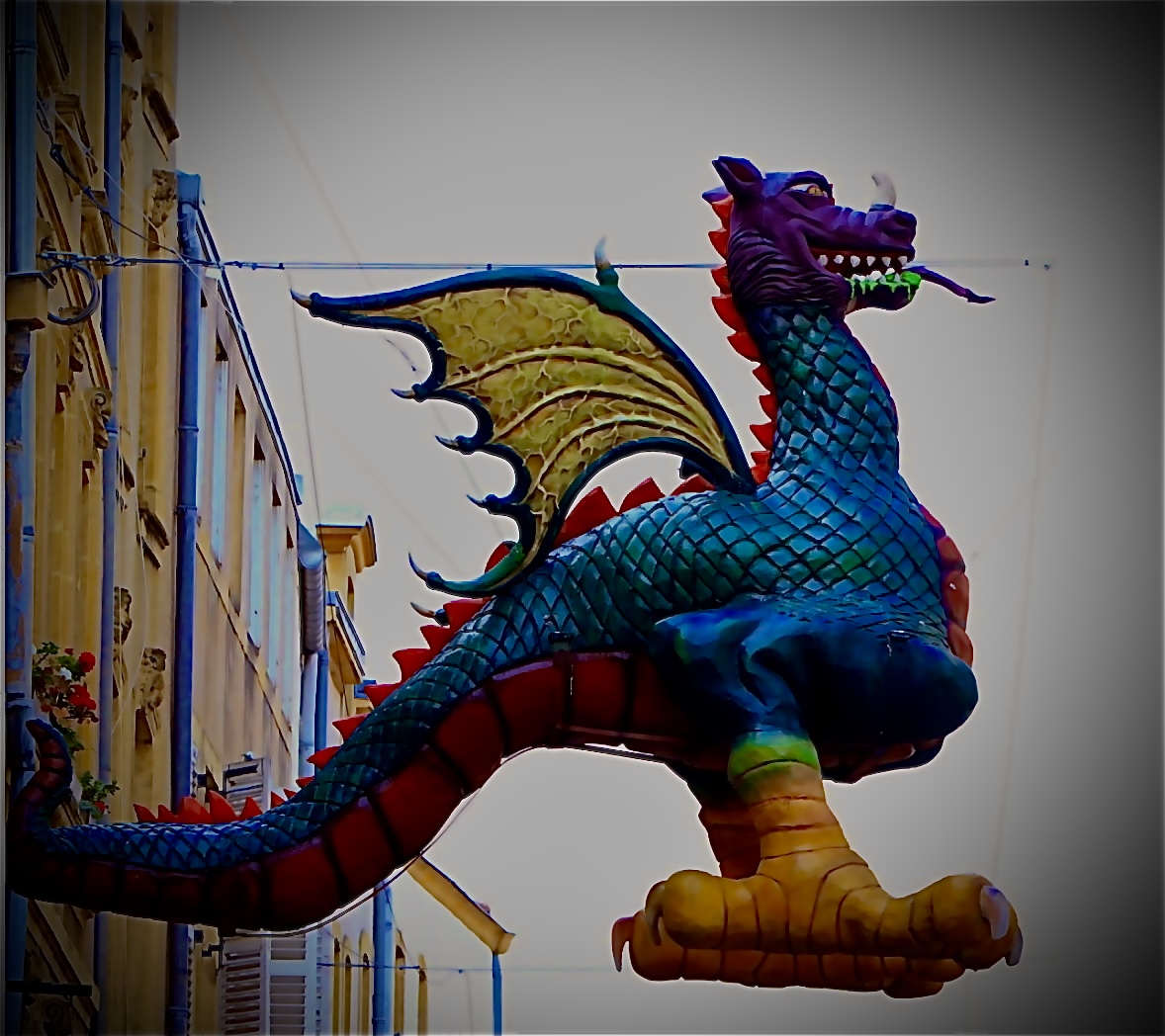 LA CATHÉDRALE SAINT ETIENNE DE METZ Esotérisme de la Cathédrale de